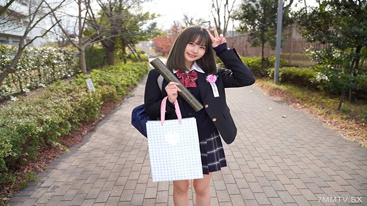 fc2-ppv-4739222一對新鮮夫婦的個人鏡頭享受了他們的初戀酒店。偶像級，超級可愛乳頭的神聖視頻反复勃起和高潮